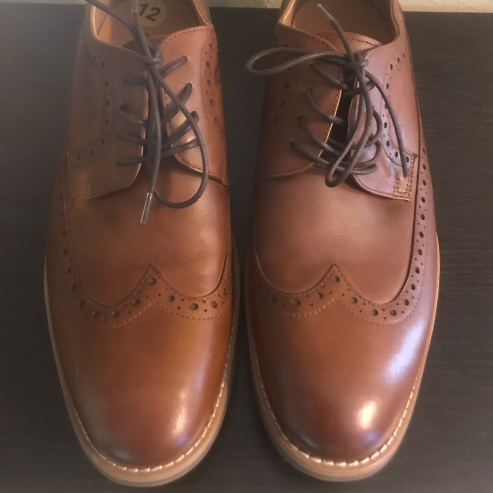 Men’s Aldo dress shoes size 12.